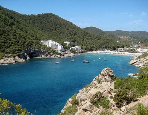 Cala Llonga