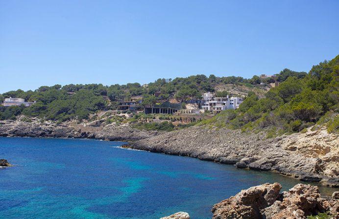 Cala Oliveira