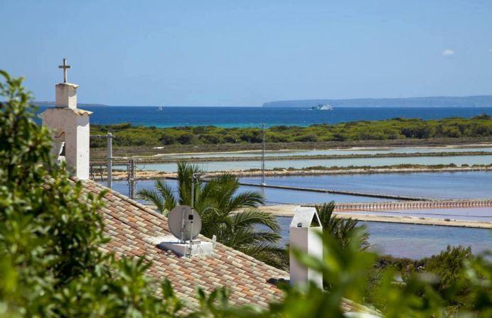 Las Salinas